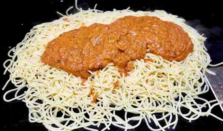 Blackstone Spaghetti with Meat Sauce