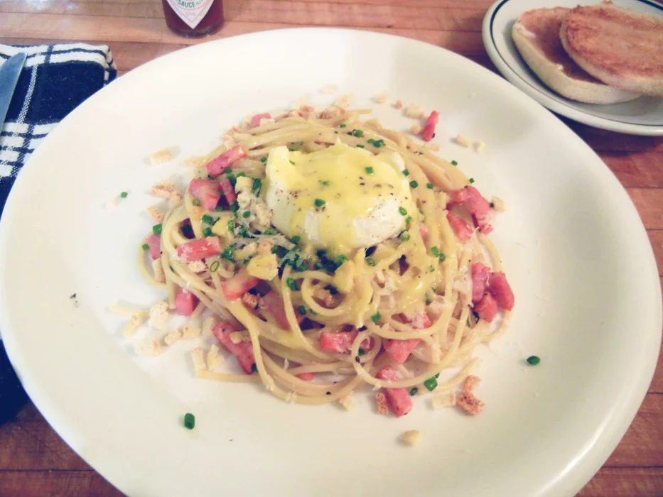 Eggs Benedict and Pancake Spaghetti
