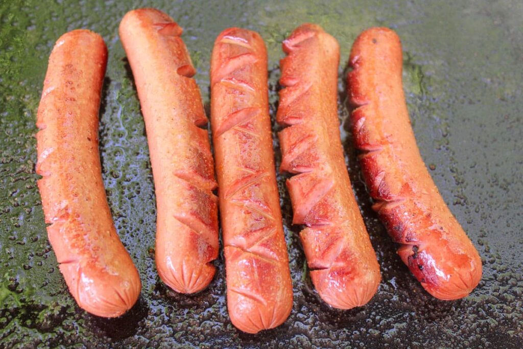 Classic Griddle Hot Dogs with Toasted Buns